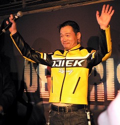 画像ギャラリー No.005のサムネイル画像 / ついアツくなること請け合いのマルチプレイが登場! 「デッドライジング2」のプレス向けお披露目パーティをレポート