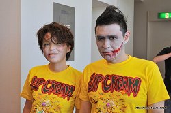 画像ギャラリー No.014のサムネイル画像 / 「デッドライジング2」のゴア表現は世界共通に。「CASE 0」のデモプレイも披露された,ゾンビ盛りだくさんのイベント「脳涼!SAVE THE ZOMBIE DAY」をレポート