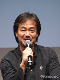 画像ギャラリー No.011のサムネイル画像 / 藤本美貴さんも登場! 明日発売の「ブルードラゴン 異界の巨獣」完成披露発表会で,鵜之澤社長はひたすら冷や汗