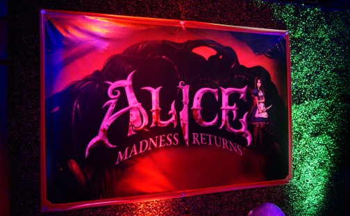 ꡼ No.001Υͥ / GDC 2011ϡ֥ꥹ  ʥȥᥢפ³ԡAlice: Madness ReturnsפGDC˹碌ƳŤ줿EA Partners Showcaseפǥץ쥤Ƥ