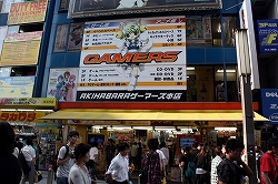 画像集#002のサムネイル/AKB48の小林香菜さんがリデルのコスプレ姿で登場。NDS用「ウィッチテイル 見習い魔女と7人の姫」のトークイベントをレポート