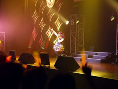 画像ギャラリー No.012のサムネイル画像 / 「ドリームクラブ」初となる単独ライブ「ドリームCライブ2011」。13人のホストガールが勢ぞろいしたイベントレポート