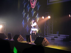 画像ギャラリー No.017のサムネイル画像 / 「ドリームクラブ」初となる単独ライブ「ドリームCライブ2011」。13人のホストガールが勢ぞろいしたイベントレポート