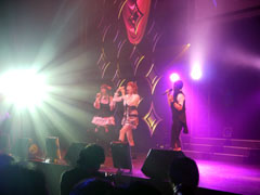 画像ギャラリー No.021のサムネイル画像 / 「ドリームクラブ」初となる単独ライブ「ドリームCライブ2011」。13人のホストガールが勢ぞろいしたイベントレポート
