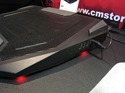 画像ギャラリー No.011のサムネイル画像 / Cooler Master,“FPS最優先”のゲーマー向けマウス「Inferno」を開発中