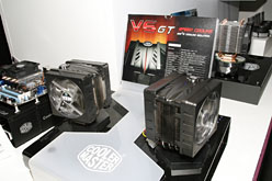 画像ギャラリー No.012のサムネイル画像 / Cooler Master,“FPS最優先”のゲーマー向けマウス「Inferno」を開発中