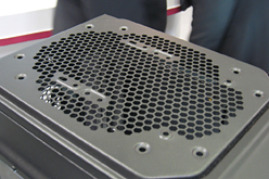 ꡼ No.008 | CeBITCooler MasterCM Stormץ֥ɤΥ磻䡼ɥޥSpawnפǽإ󥵡Ѥ