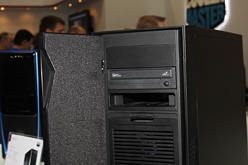 ꡼ No.010 | CeBITCooler MasterCM Stormץ֥ɤΥ磻䡼ɥޥSpawnפǽإ󥵡Ѥ