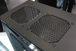 ꡼ No.016 | CeBITCooler MasterCM Stormץ֥ɤΥ磻䡼ɥޥSpawnפǽإ󥵡Ѥ