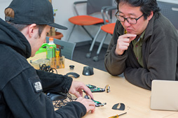 画像集#014のサムネイル/CM Stormの新型マウス「Mizar」「Alcor」レビュー後編。スペシャルゲストとともにその内部構造へ迫る