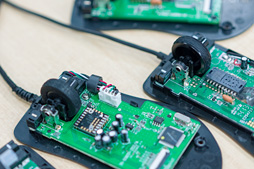 画像集#022のサムネイル/CM Stormの新型マウス「Mizar」「Alcor」レビュー後編。スペシャルゲストとともにその内部構造へ迫る