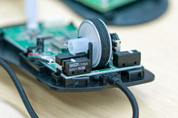 画像集#025のサムネイル/CM Stormの新型マウス「Mizar」「Alcor」レビュー後編。スペシャルゲストとともにその内部構造へ迫る