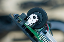 画像集#029のサムネイル/CM Stormの新型マウス「Mizar」「Alcor」レビュー後編。スペシャルゲストとともにその内部構造へ迫る