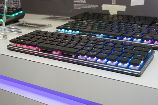 Computex Hhkb Lite2風67キー配列の低背cherry Mx搭載キーボードをcooler Masterが披露