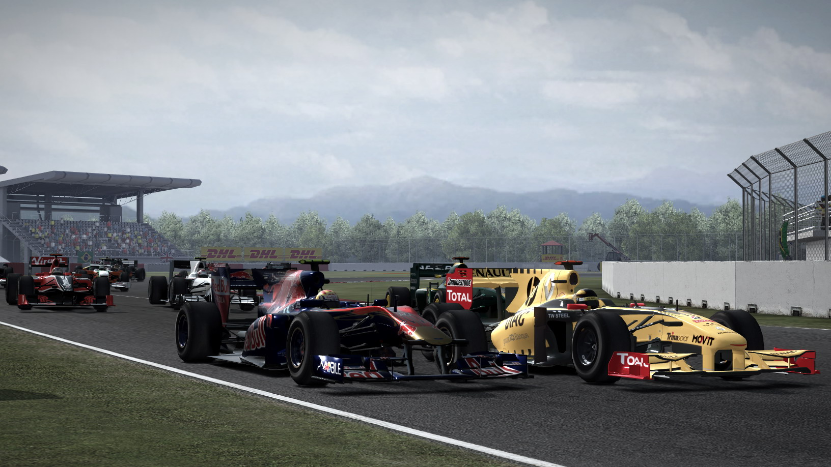 画像集一覧 F1 10 で 別次元 のスピード体験を コードマスターズの最新作は F1のすべてをあますところなく再現した F1ドライバー なりきり レースゲームだ