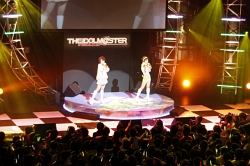 画像ギャラリー No.002のサムネイル画像 / 「アイマスDS」のPVも掲載。ついに千秋楽を迎えた「THE IDOLM@STER 4th ANNIVERSARY PARTY SPECIAL DREAM TOUR'S!!」東京公演のレポートを掲載