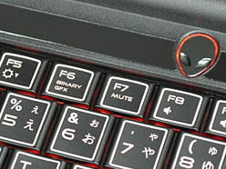 画像ギャラリー No.006のサムネイル画像 / 【PR】11.6インチ液晶のノートPCで,本当に3Dゲームはプレイできるの? 「Alienware M11x」が持つ実力を,洗いざらい明らかにしてみた