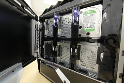 ꡼ No.033Υͥ / PR֤ۡޤǤ뤫פȻפ碌AlienwareΥե饰åסArea-51 ALXפκߤǽ