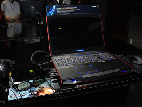 ꡼ No.008 | PRAlienwareǯƬ饨󥸥M17xפοǥϡեHD120HzվǽǡPS3Xbox 360ΥɽǤ