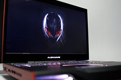 ꡼ No.004 | PR۵ʤ®ALIENWARE M18xס֥ϥɥǥȥåPCƱǽפΡPC˼ޤä