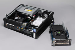 画像ギャラリー No.013のサムネイル画像 / 【PR】「ファンタシースターオンライン2」にはこれだ! 7万円台から手に入る超小型PC「ALIENWARE X51」が最適な理由