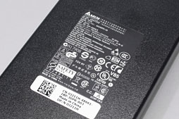 画像ギャラリー No.019のサムネイル画像 / 【PR】「ファンタシースターオンライン2」にはこれだ! 7万円台から手に入る超小型PC「ALIENWARE X51」が最適な理由