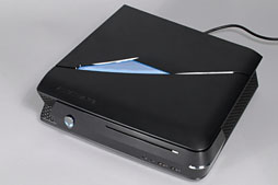 画像ギャラリー No.022のサムネイル画像 / 【PR】「ファンタシースターオンライン2」にはこれだ! 7万円台から手に入る超小型PC「ALIENWARE X51」が最適な理由