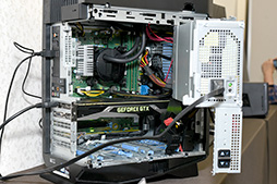 画像ギャラリー No.018のサムネイル画像 / 復活した「ALIENWARE Aurora」からVRへの取り組みまで。Alienwareの共同創業者が新製品とブランドのいまを語った