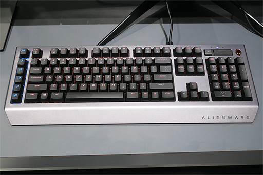 画像ギャラリー No.015のサムネイル画像 / 「Max-Q」でGTX 1080を搭載する「ALIENWARE 15」と復活のALIENWAREディスプレイが国内発売。キーボードとマウスは7月下旬以降に