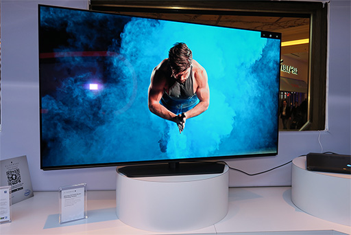 画像ギャラリー No.002のサムネイル画像 / GPUとCPUを後から交換できるモンスターノートPC「ALIENWARE Area-51m」続報。ユーザーがパーツをアップグレードしても保証は切れない