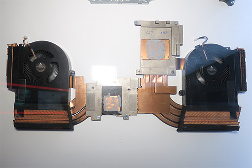 画像ギャラリー No.016のサムネイル画像 / GPUとCPUを後から交換できるモンスターノートPC「ALIENWARE Area-51m」続報。ユーザーがパーツをアップグレードしても保証は切れない