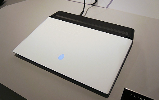 画像ギャラリー No.006のサムネイル画像 / ALIENWAREの新デザインコンセプト「Legend」とはいかなるものか? 新型ゲーマー向けノートPC発表会レポート