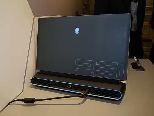 画像ギャラリー No.008のサムネイル画像 / ALIENWAREの新デザインコンセプト「Legend」とはいかなるものか? 新型ゲーマー向けノートPC発表会レポート