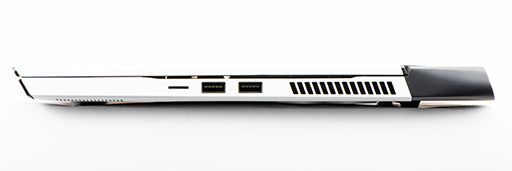 画像ギャラリー No.017のサムネイル画像 / 【PR】ALIENWAREのノートPC「ALIENWARE m15 R3」は,個性的なデザインと4K有機ELでゲームを楽しめる性能を両立したマシンだ