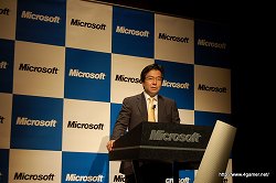 画像ギャラリー No.002のサムネイル画像 / 「Kinect」は2010年の年末商戦に向けてリリース,2011年2月には社名を“日本マイクロソフト”に変更予定。マイクロソフト「2011年度経営方針記者会見」レポート