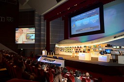 ꡼ No.002Υͥ / COMPUTEXMicrosoftδĴֱǸ줿KinectWindows PhoneȤϢȡ