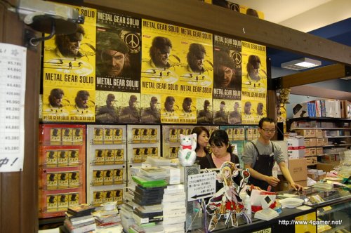 ꡼ No.042Υͥ / 罨״Ĥ롪֥᥿륮ץ꡼ǿȯǰƥȤMETAL GEAR SOLID PEACE WALKER WORLD TOUR 2010׽ͤݡ