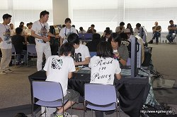 画像ギャラリー No.003のサムネイル画像 / 決勝大会が楽しみになる高記録が続出! 「METAL GEAR SOLID PEACE WALKER SUMMER CAMP」関東大会をレポート