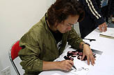 画像集#010のサムネイル/「METAL GEAR SOLID」の新川洋司アートディレクターによる展示会が開催中。オープニングイベントではライブアートを披露