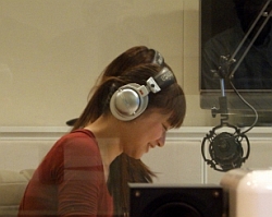 画像ギャラリー No.011のサムネイル画像 / ニコニコ動画で大好評を博したあのラジオが復活!!「ぶるらじ! コンティニュアム シフト稼動記念スペシャル」の収録模様をレポート