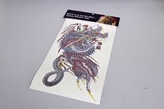 画像ギャラリー No.012のサムネイル画像 / 名越氏も登場。ドン・キホーテ2店舗で「龍が如くグッズ」先行販売