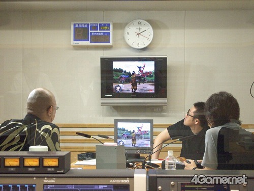 画像ギャラリー No.004のサムネイル画像 / マフィア梶田の二次元が来い!:第17回「北の国からやってきた傾奇者のネカフェ難民」