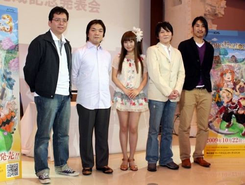 画像ギャラリー No.005のサムネイル画像 / シア役の福井裕佳梨さんも駆けつけた,NDS用ソフト「ルーンファクトリー3」の完成記念発表会の模様をレポート