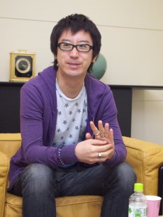 ꡼ No.001Υͥ / iPhoneΥ塼ƥ󥰡֥ڡ١ե˥ƥפXbox 360PlayStation 3о졪ȯؤȡ١ߤοơͧ˥󥿥ӥ塼