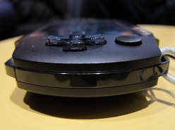 ꡼ No.011 | GamescomPSPβ꿷ǥPSP E-1000פϡԵڤɽ̤ϻ椬ΩʤޥåȻͤ