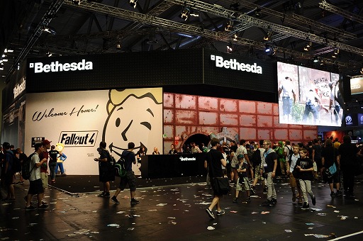 ꡼ No.005 | gamescomϲǮѤ餺̸ΥåͻҤ̿濴ˤϤ