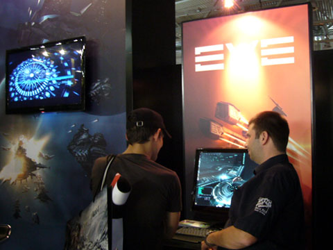 ꡼ No.001 | GamescomCCP GamesEVE Onlineפ˱ƶͿ륳󥷥塼FPSDUST 514פȯɽ