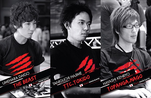 ���������꡼ No.003�Υ���ͥ������ / �֥�����������EVO2012���ꥸ�ʥ�ǥ�����Υ��������ɥ��ƥ��å��򾡤���졣Mad Catz���֡�����Ÿ���Ƥ����