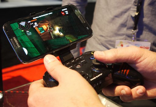 ꡼ No.006Υͥ / Mad CatzAndroidൡM.O.J.O.פȤϰβʤΤץȥޥ͡㡼ʹƤߤ