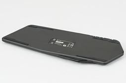 画像集#019のサムネイル/Mad Catz「S.T.R.I.K.E. M」レビュー。PCとMac,Android,iOS対応の“見た目最重視”なBluetoothキーボードをPS4で使ってみた